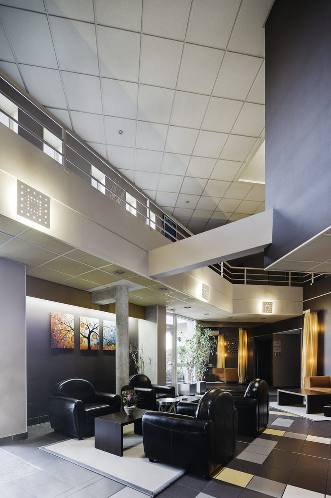 Hotel & Octel