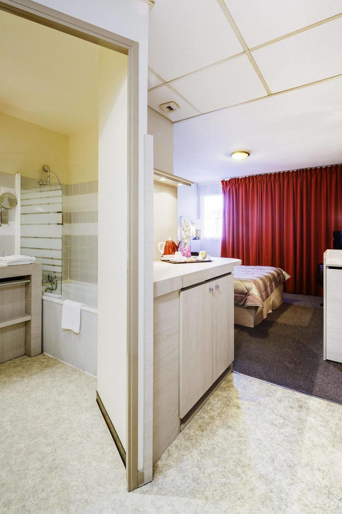 Hotel & Octel Portet-sur-Garonne